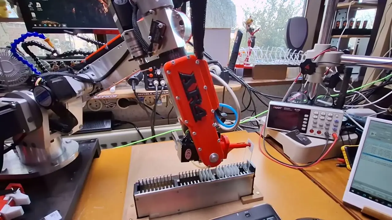 Hans de Bruin AR4 Slide-to-Cassette Loader, an AR4 user build